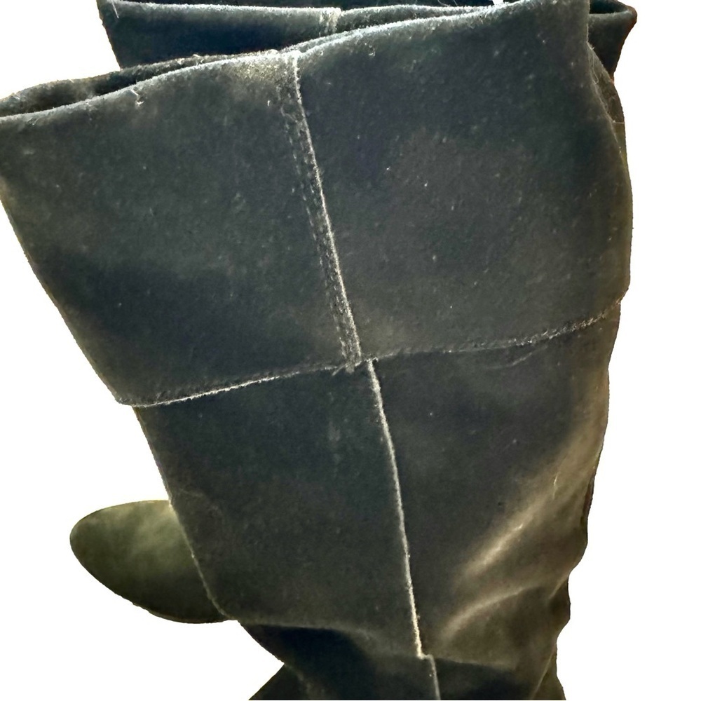 Black Suede Boots with Fold Over Cuff Size 6 NEW - Picture 4 of 7